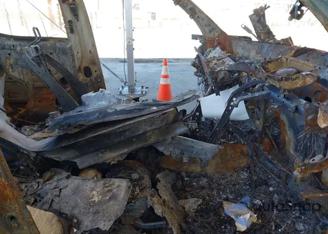 2024 Toyota Tundra Hybrid Limited 4Wd из США, поврежденный, VIN 5TFWC5DB2RX050185